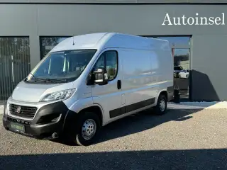 Vehicle image thumbnail, number 1