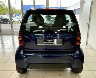 Vehicle image thumbnail, number 6