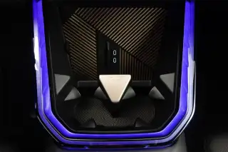 Vehicle image thumbnail, number 18