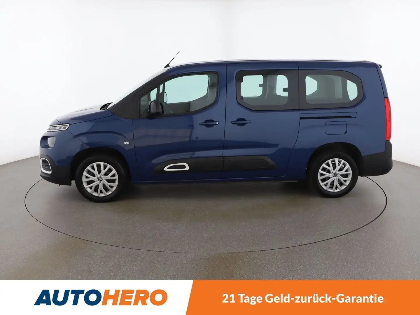 Vehicle image, number 3