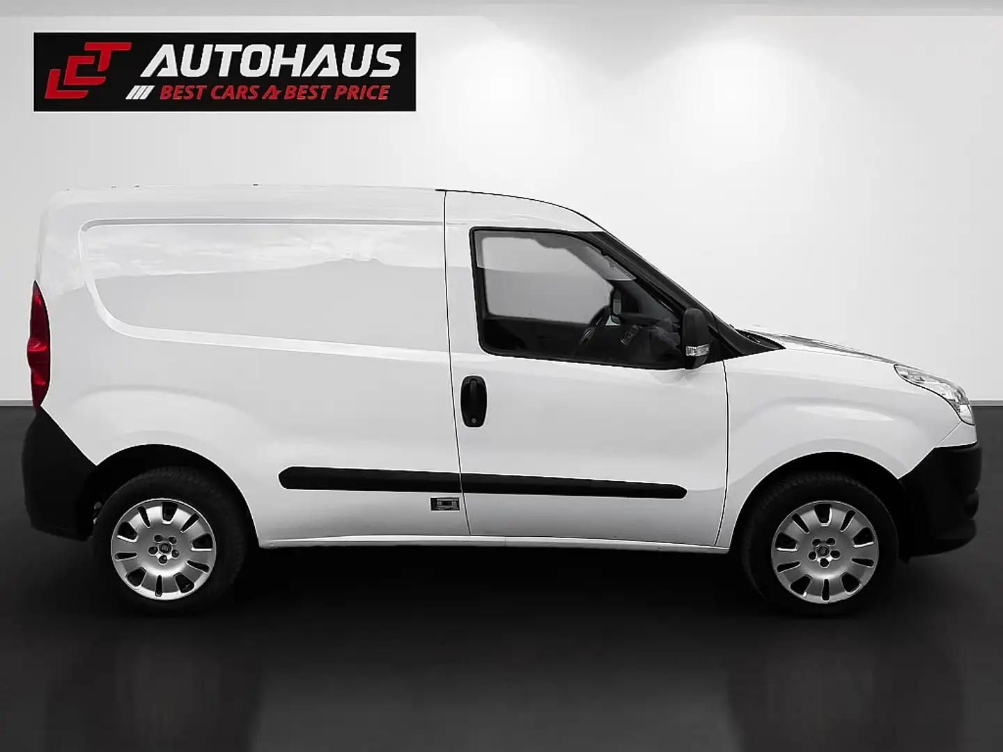 Vehicle image, number 5