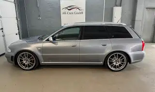 Vehicle image thumbnail, number 8