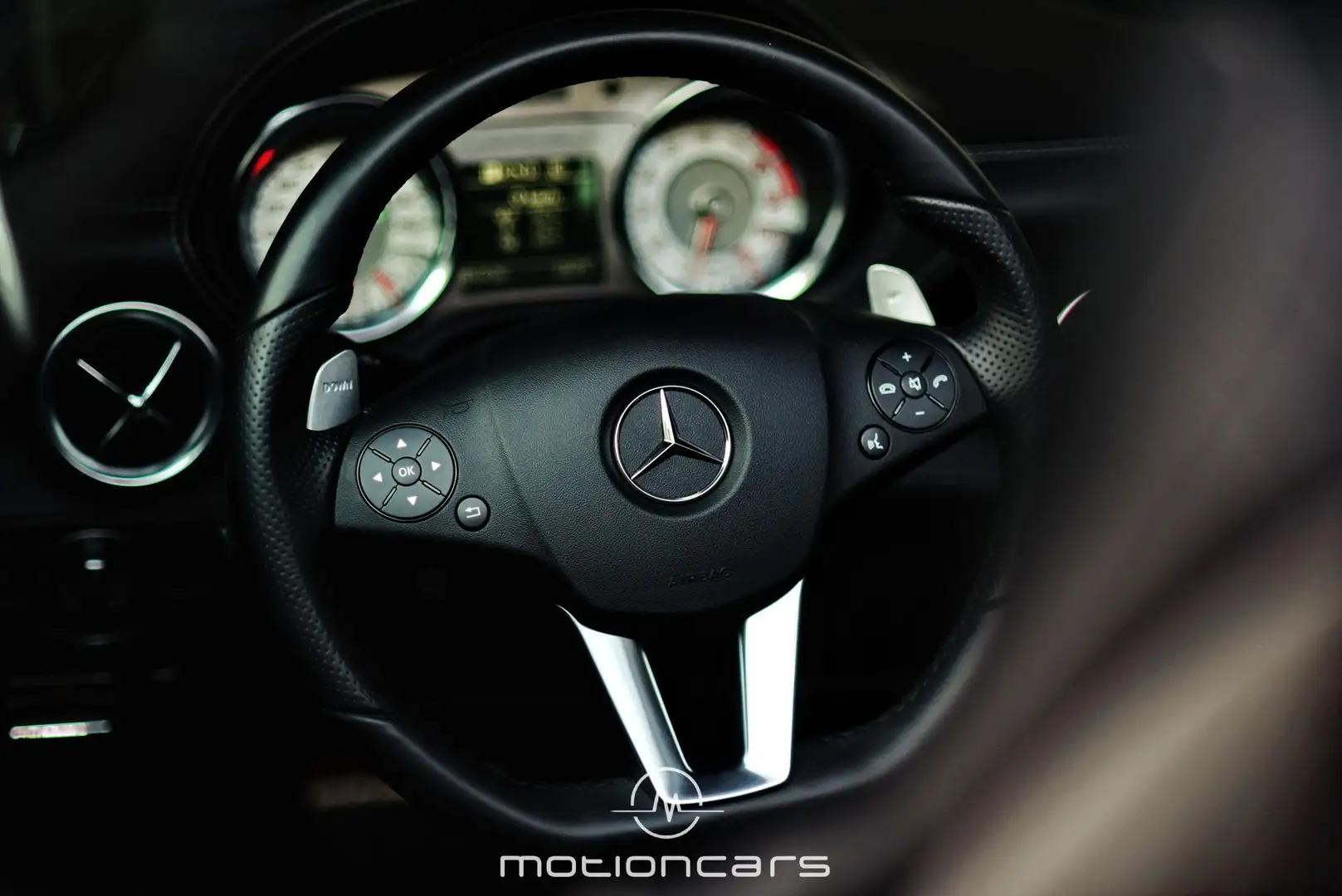 Vehicle image, number 34