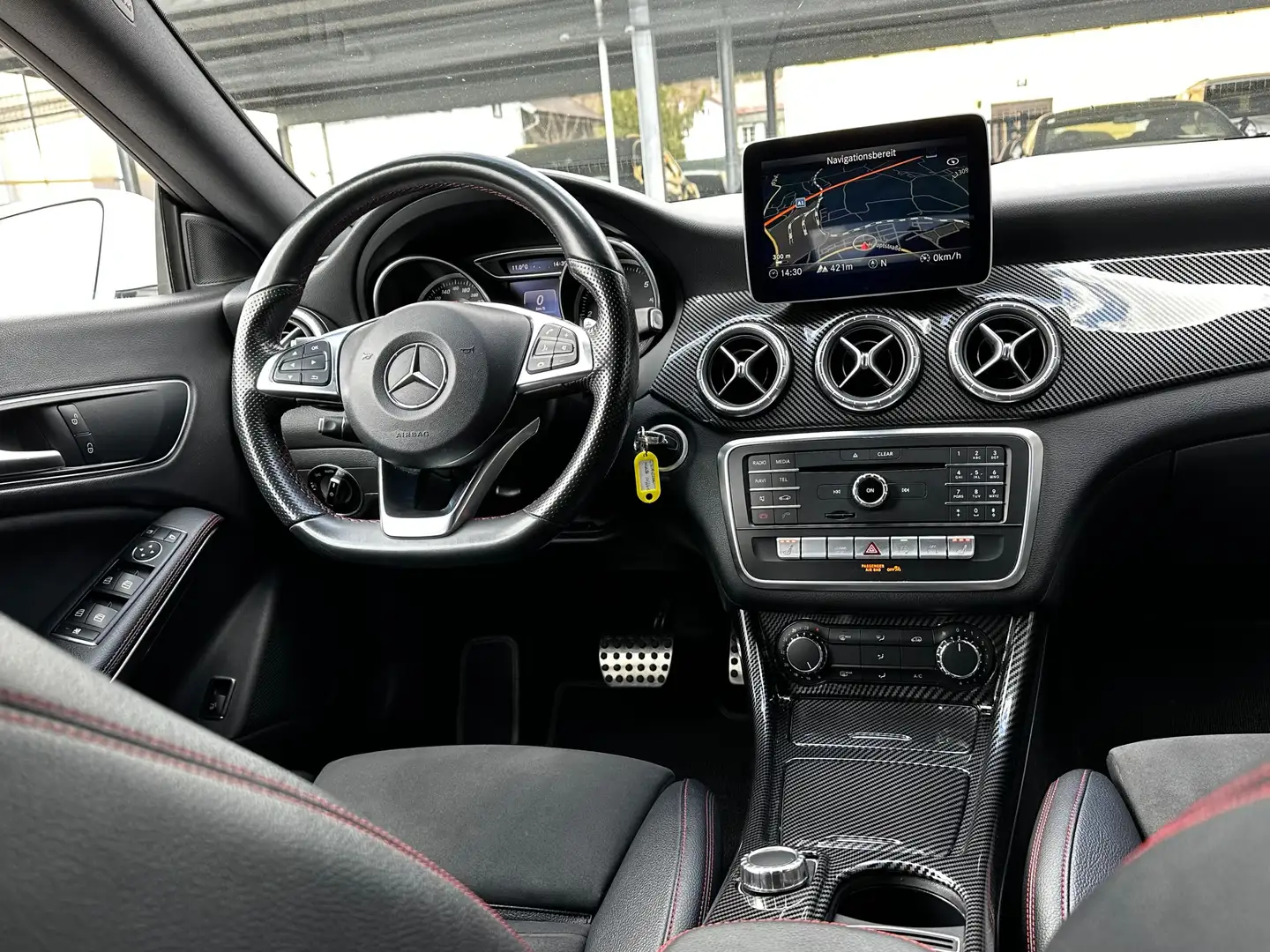 Vehicle image, number 28