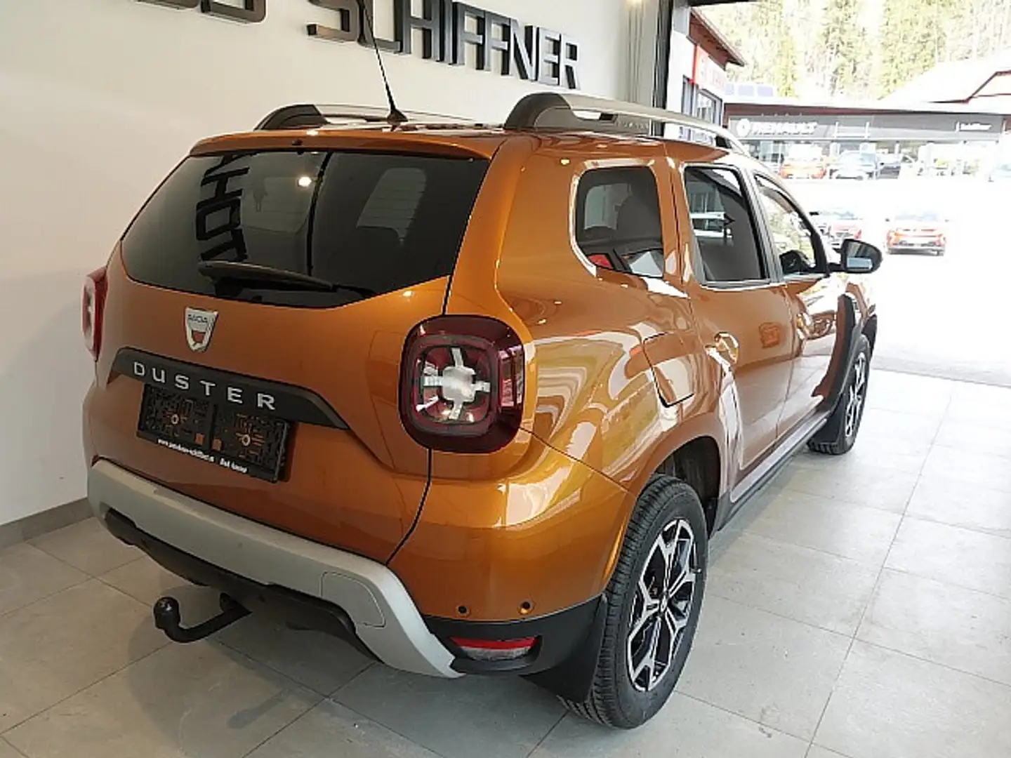 Vehicle image, number 2