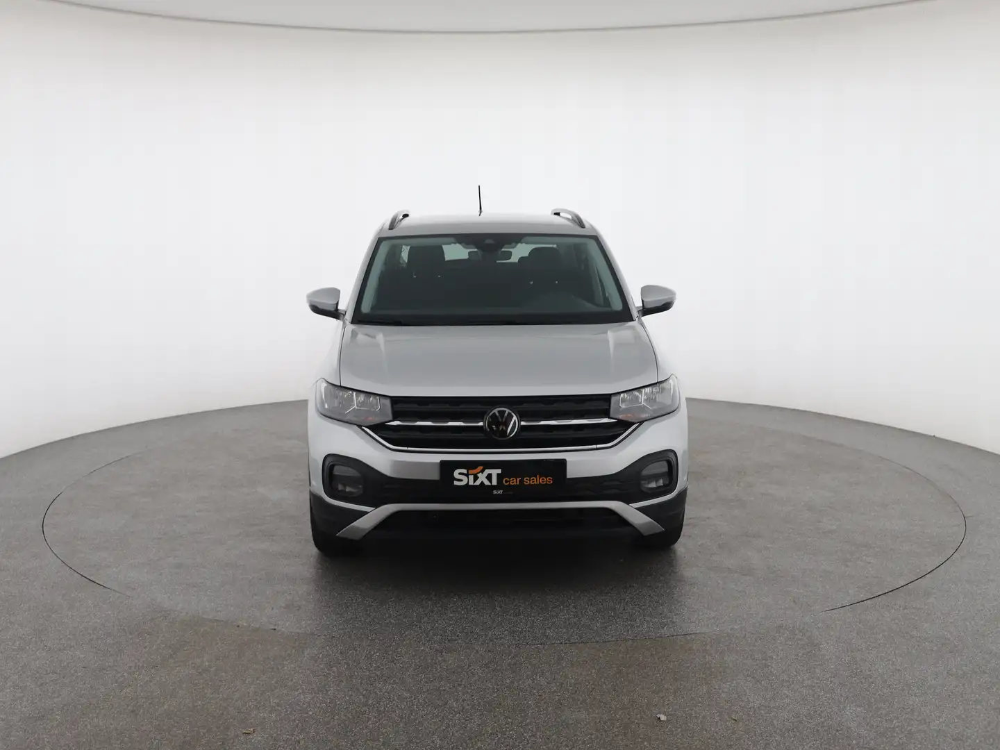 Vehicle image, number 2