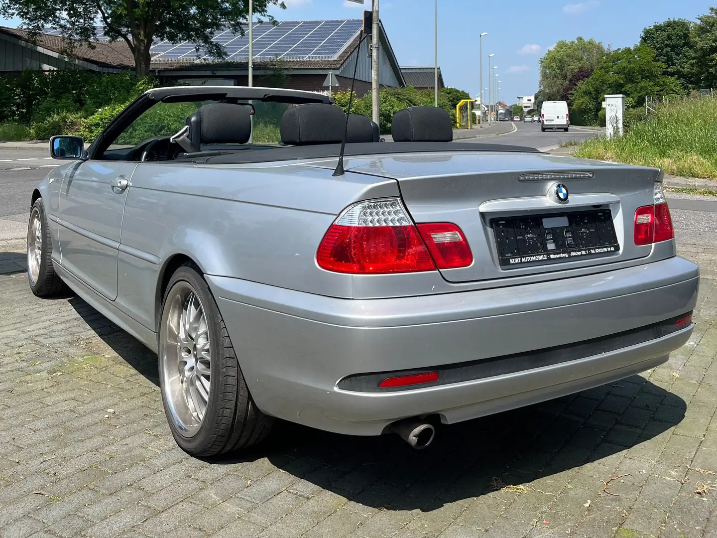 Vehicle image, number 3