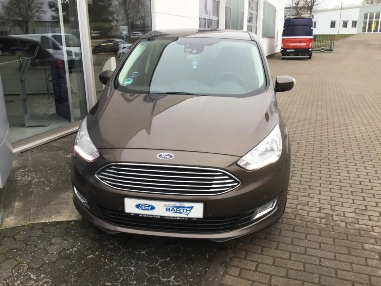 Vehicle image, number 3