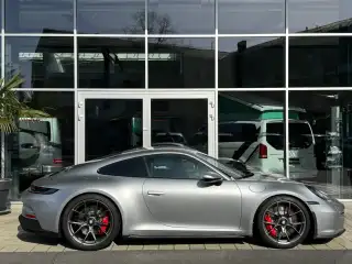 Vehicle image thumbnail, number 6