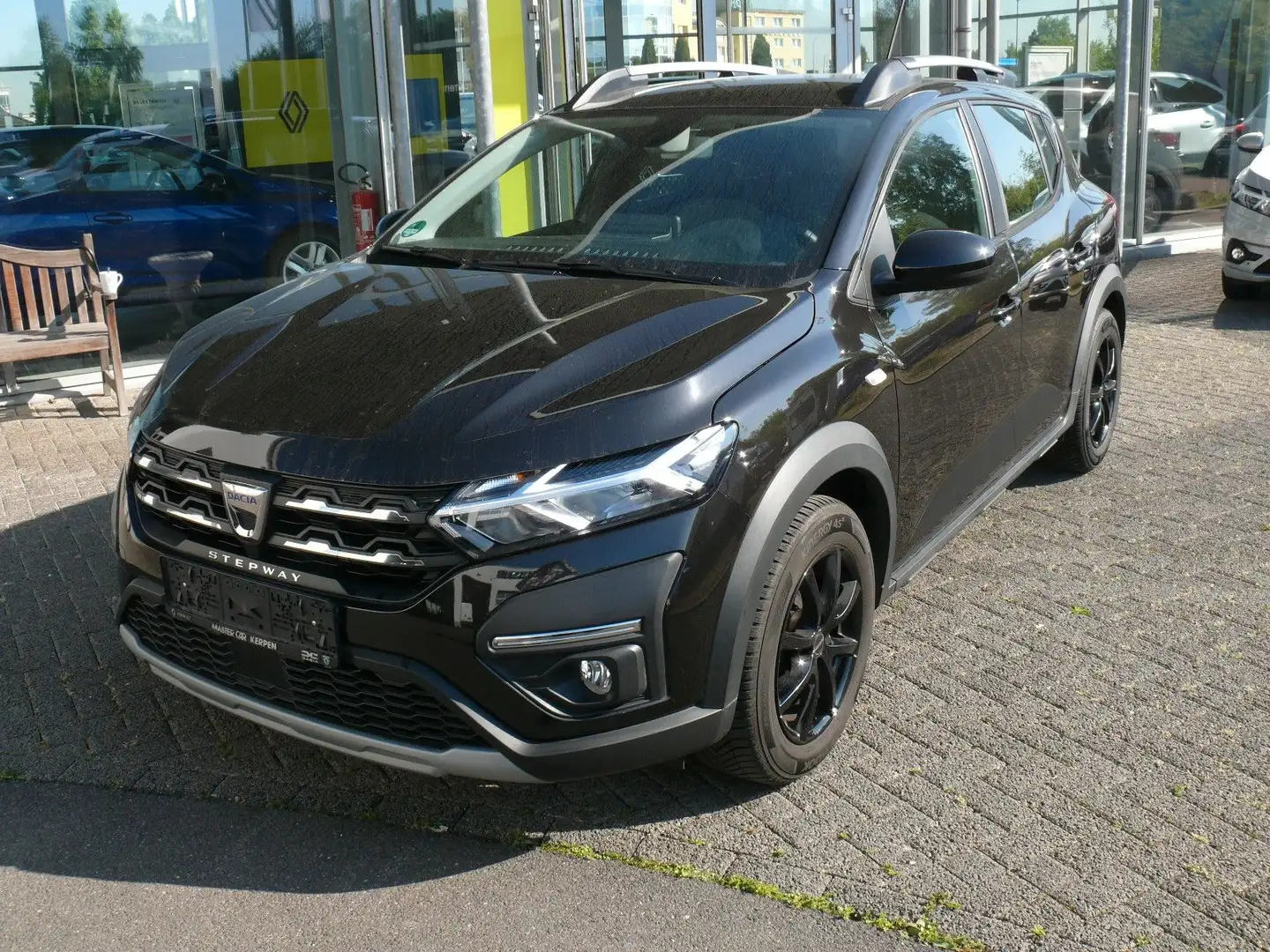 Vehicle image, number 6