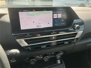 Vehicle image thumbnail, number 12