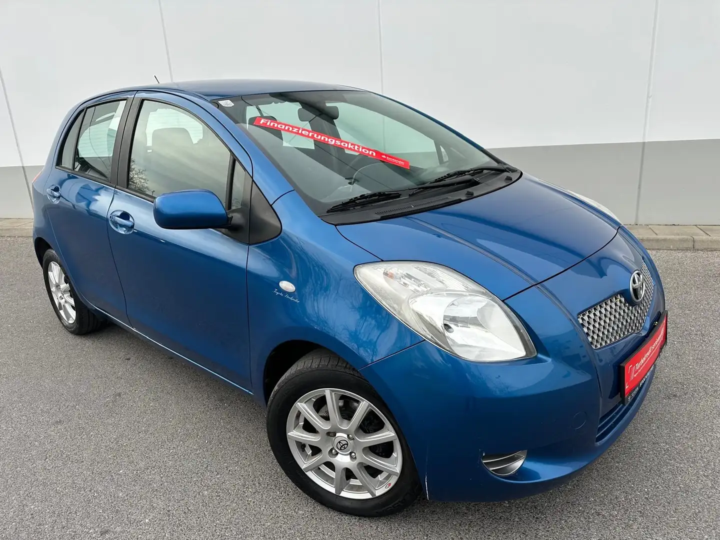 Vehicle image, number 1