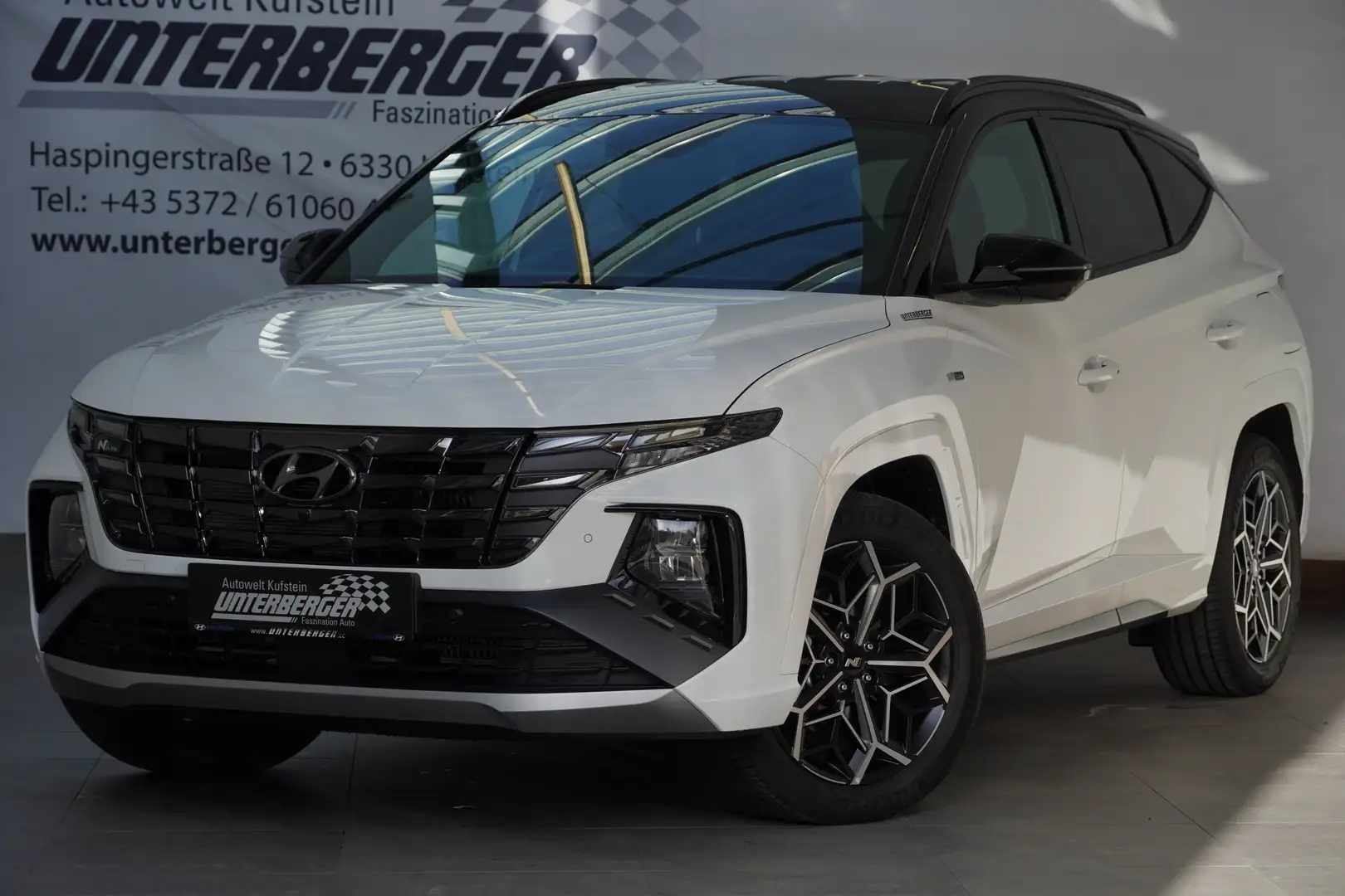 Vehicle image, number 2