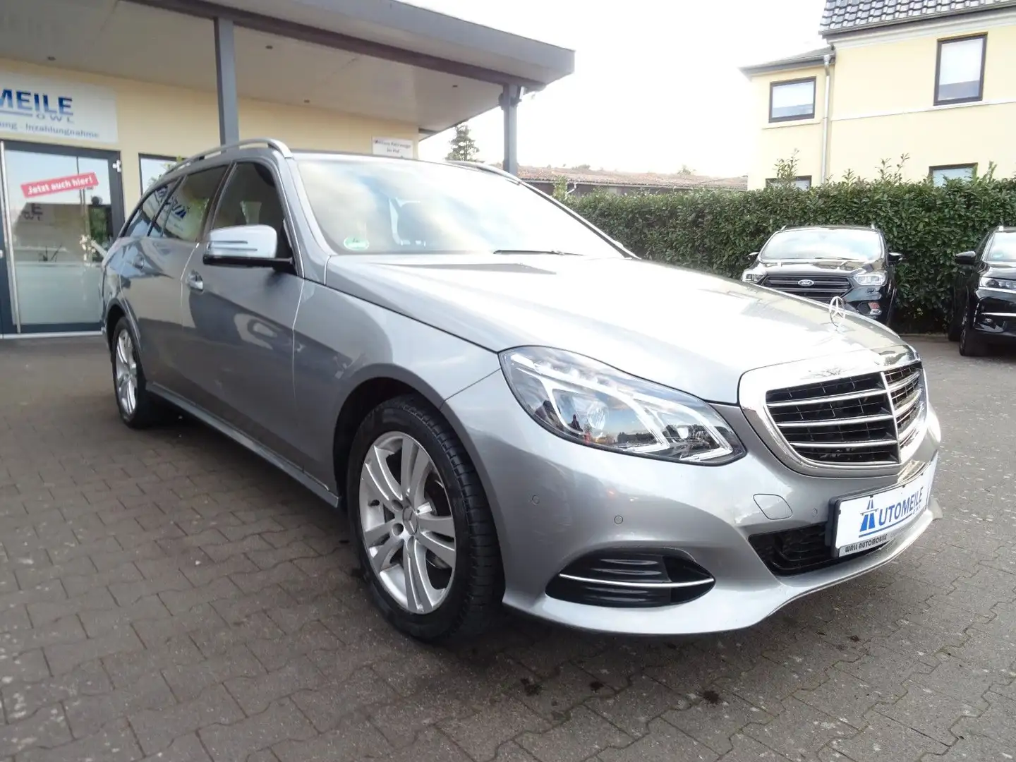 Vehicle image, number 2