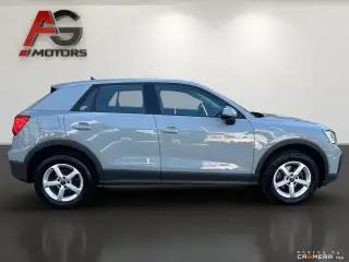 Vehicle image thumbnail, number 4