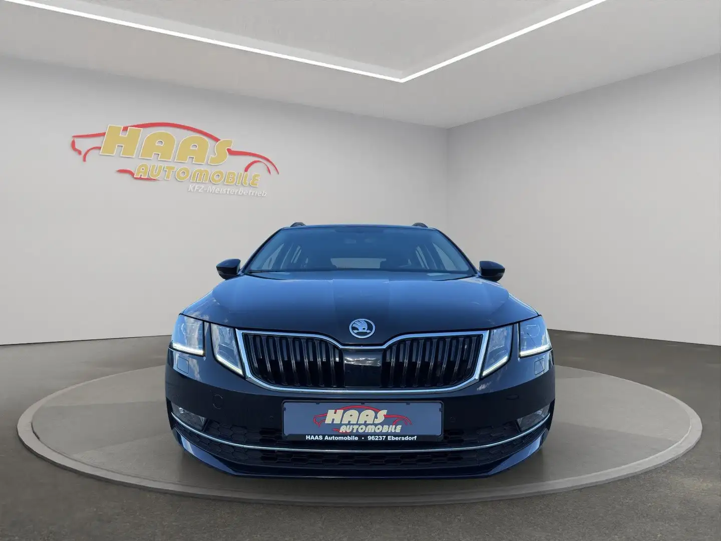 Vehicle image, number 2