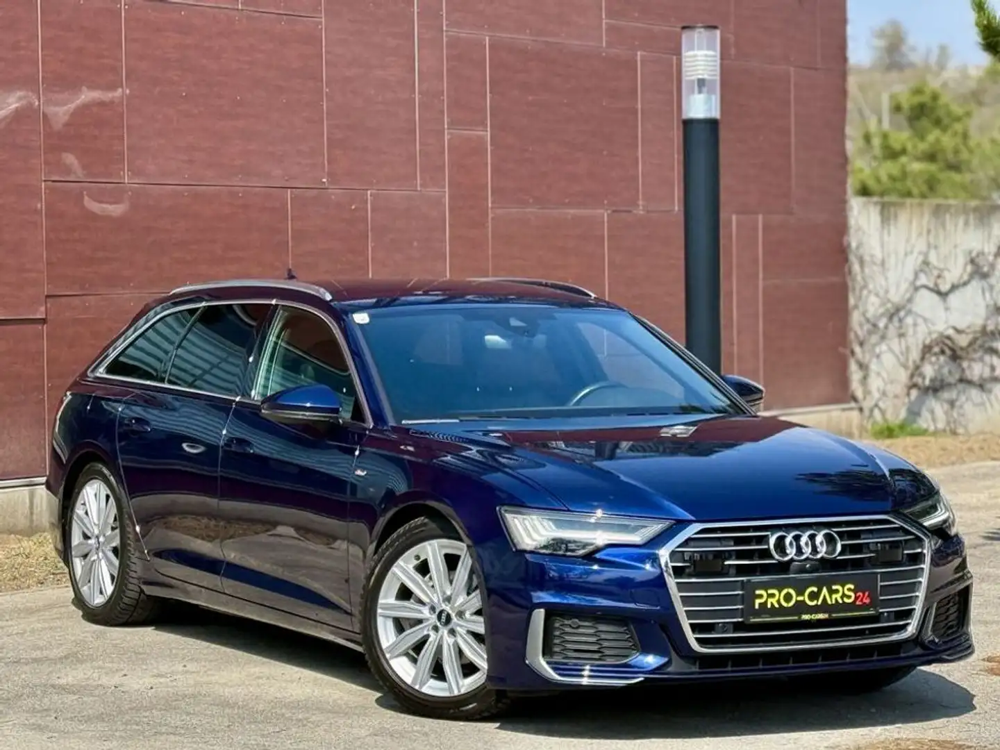 Vehicle image, number 5