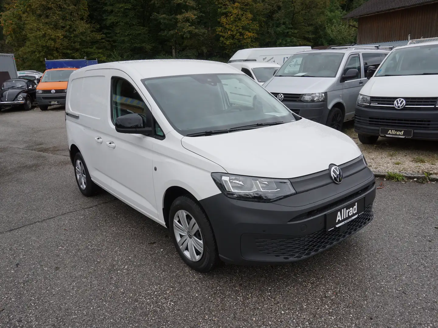 Vehicle image, number 10