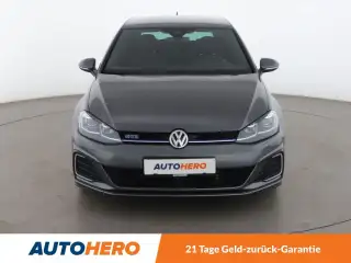 Vehicle image thumbnail, number 9