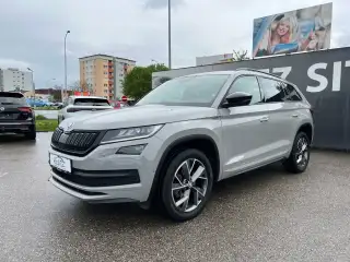 Vehicle image thumbnail, number 7