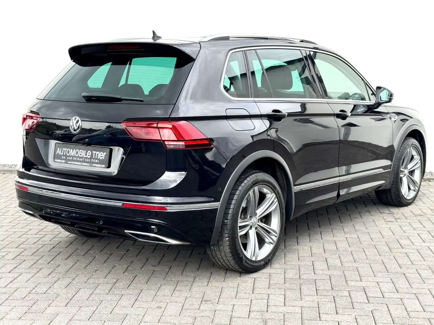 Vehicle image, number 5