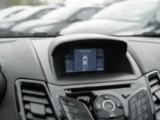 Vehicle image thumbnail, number 11