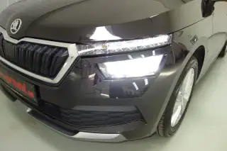 Vehicle image thumbnail, number 4