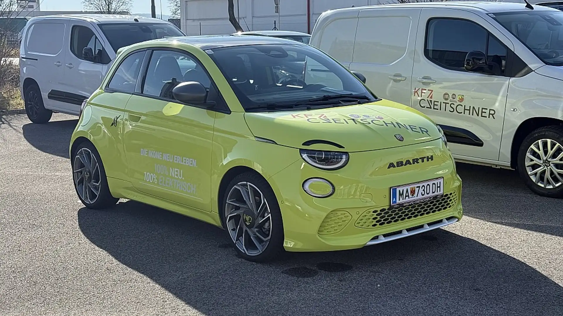 Vehicle image, number 6