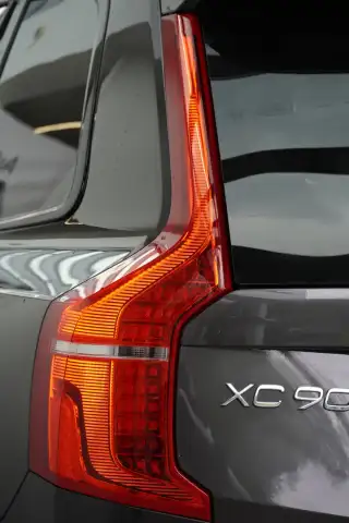 Vehicle image thumbnail, number 12