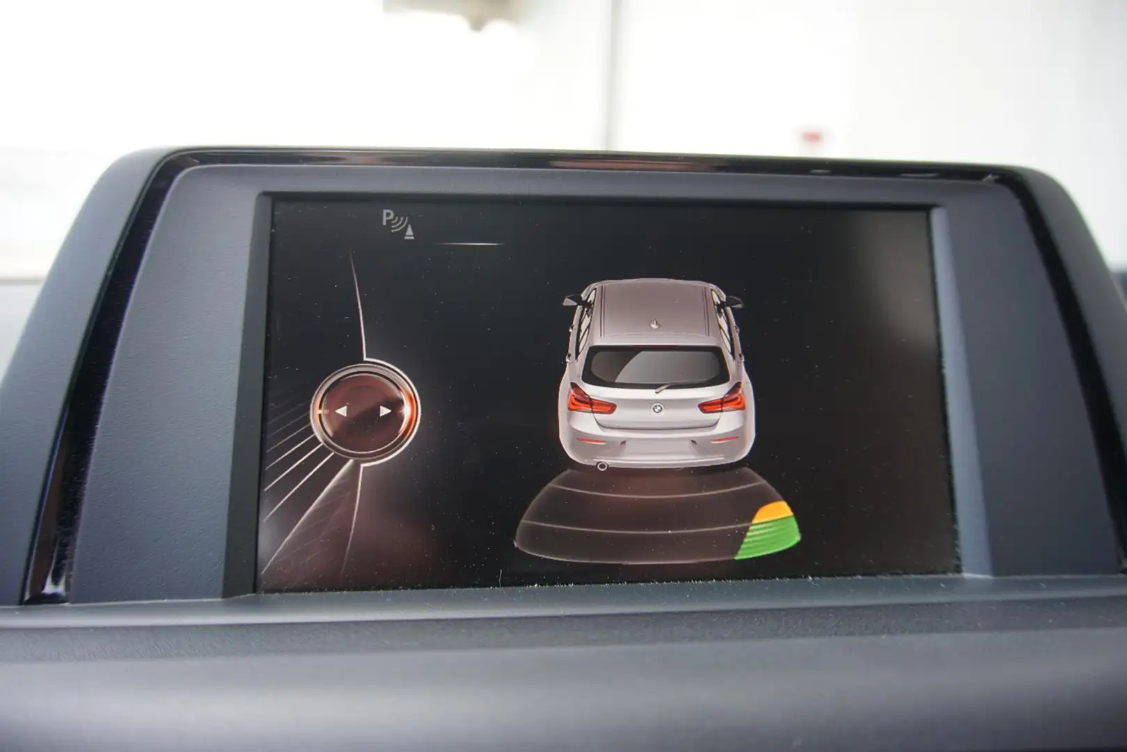 Vehicle image, number 11