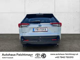 Vehicle image thumbnail, number 6