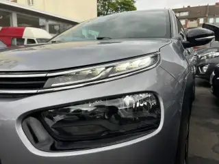 Vehicle image thumbnail, number 19
