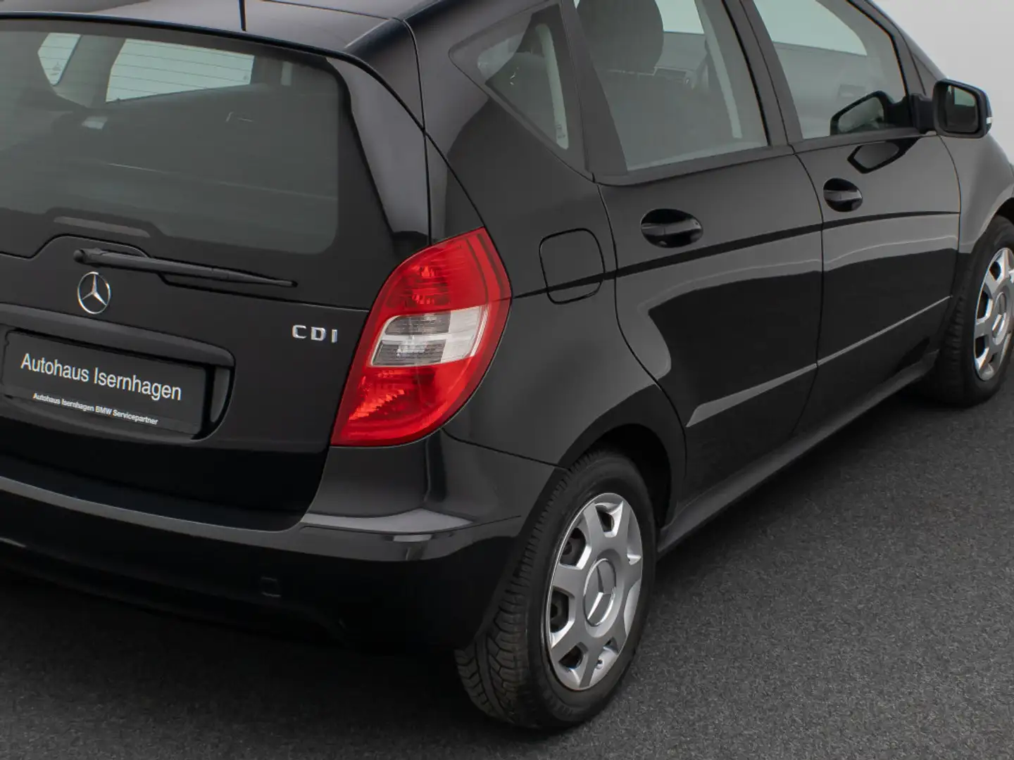 Vehicle image, number 15