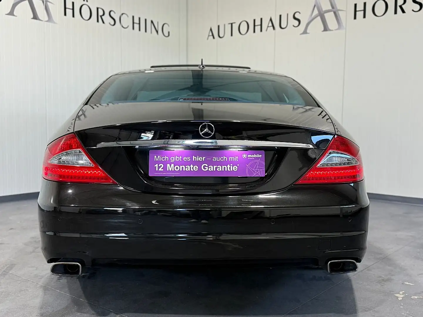 Vehicle image, number 8