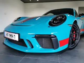 Vehicle image thumbnail, number 2