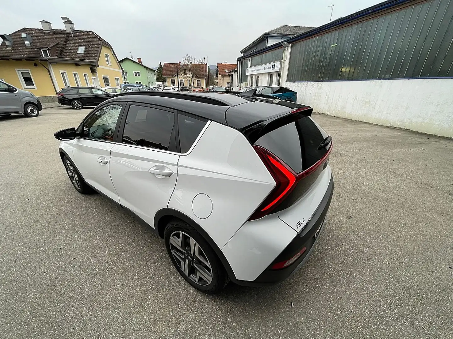Vehicle image, number 3