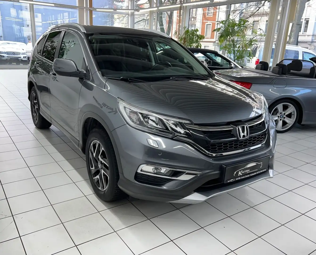Vehicle image, number 3