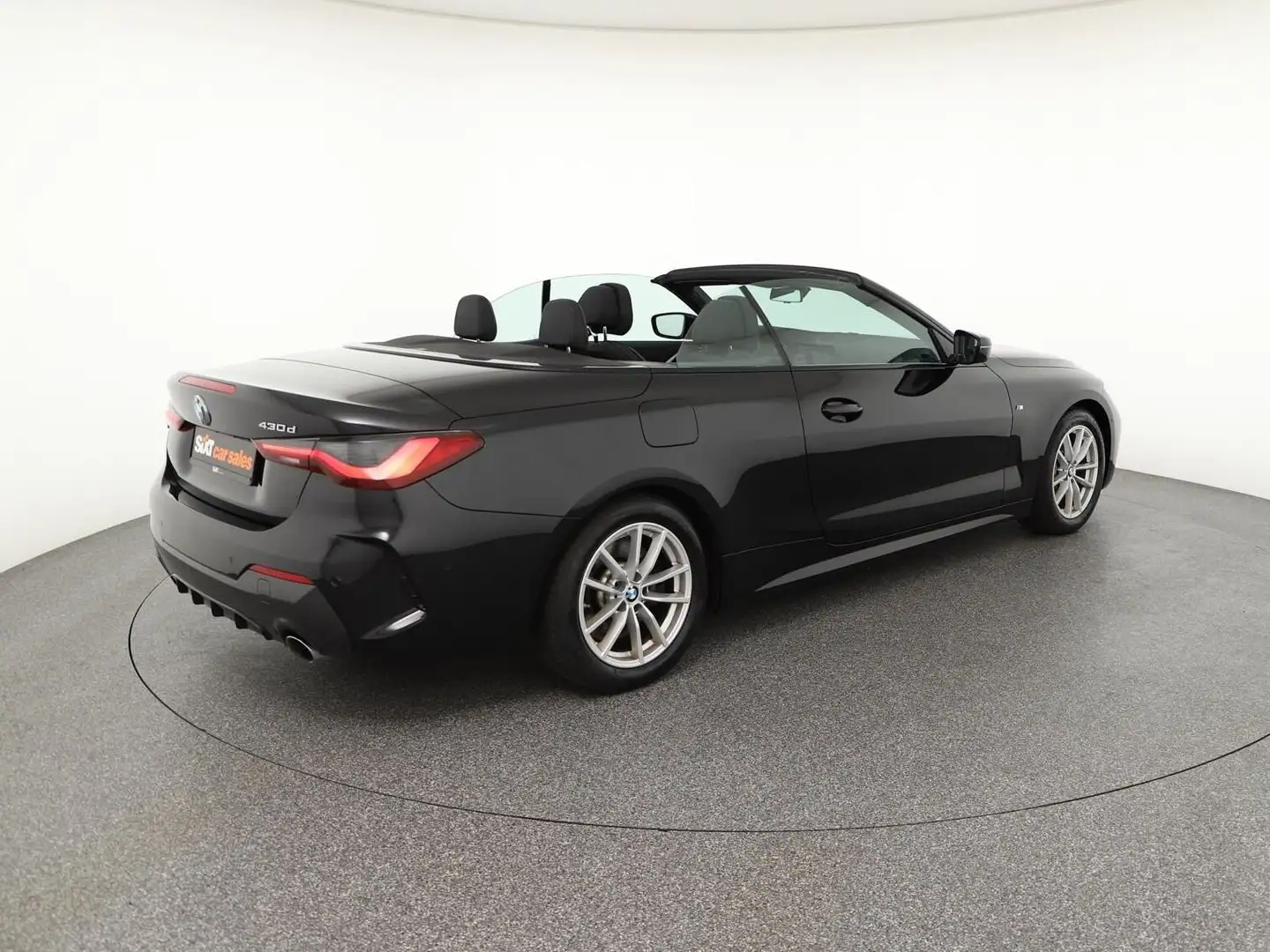 Vehicle image, number 4