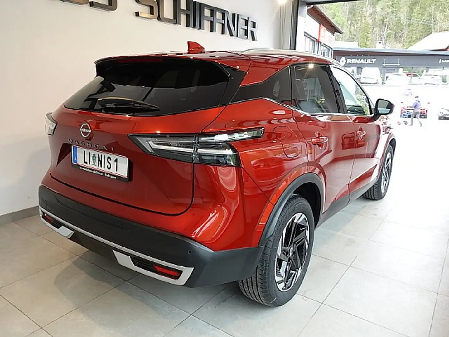 Vehicle image, number 2