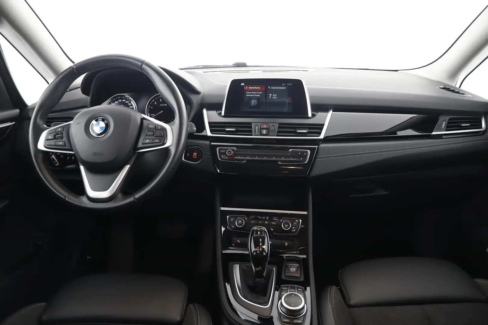 Vehicle image, number 9
