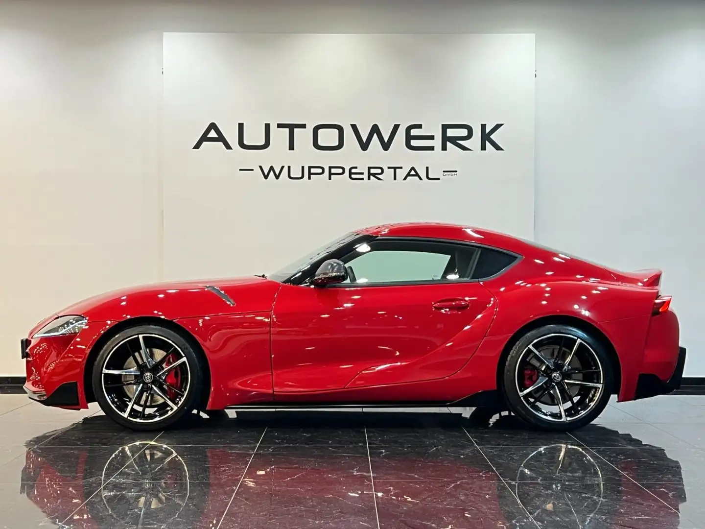 Vehicle image, number 4