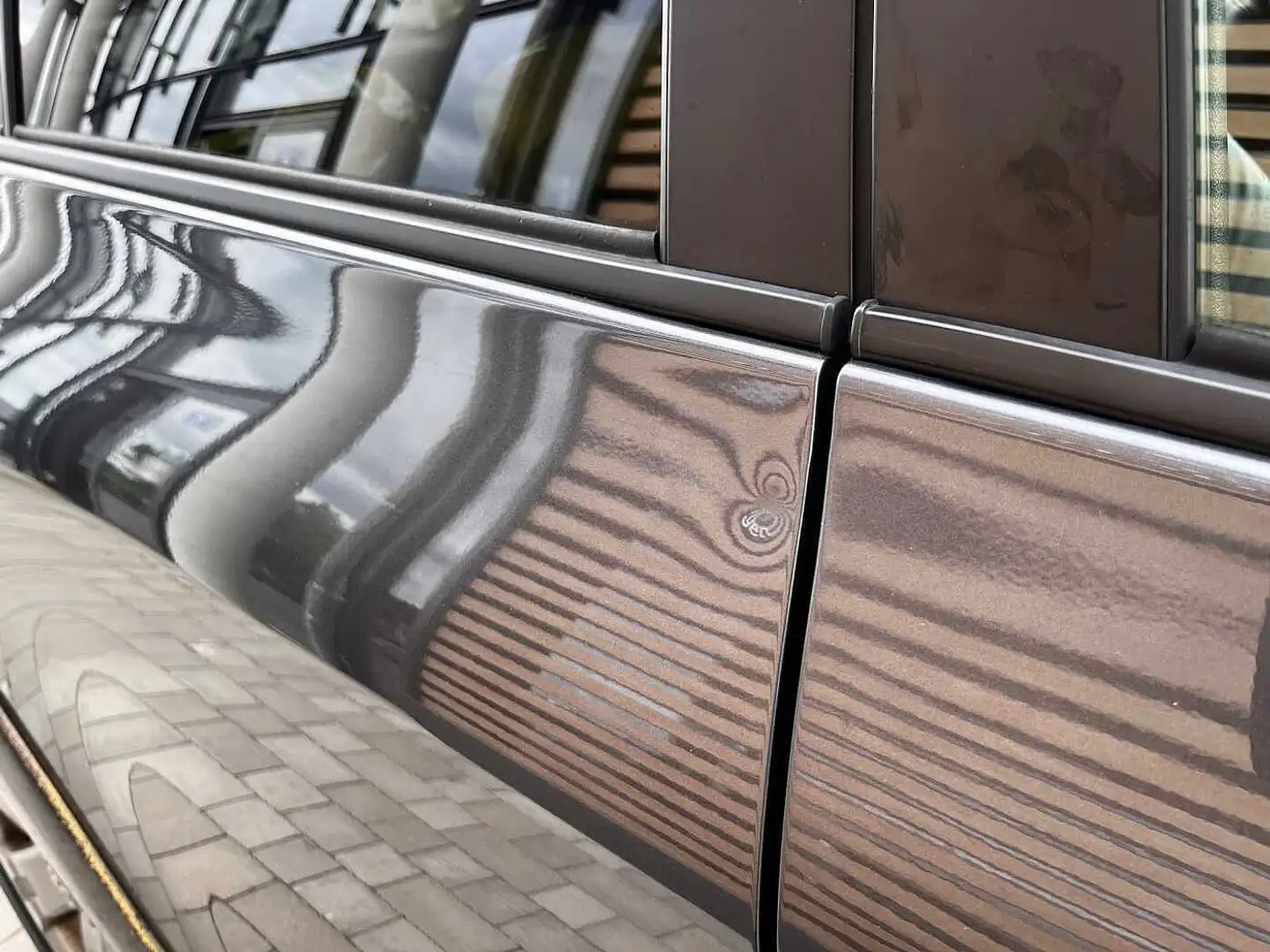 Vehicle image, number 9