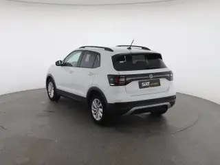 Vehicle image thumbnail, number 4