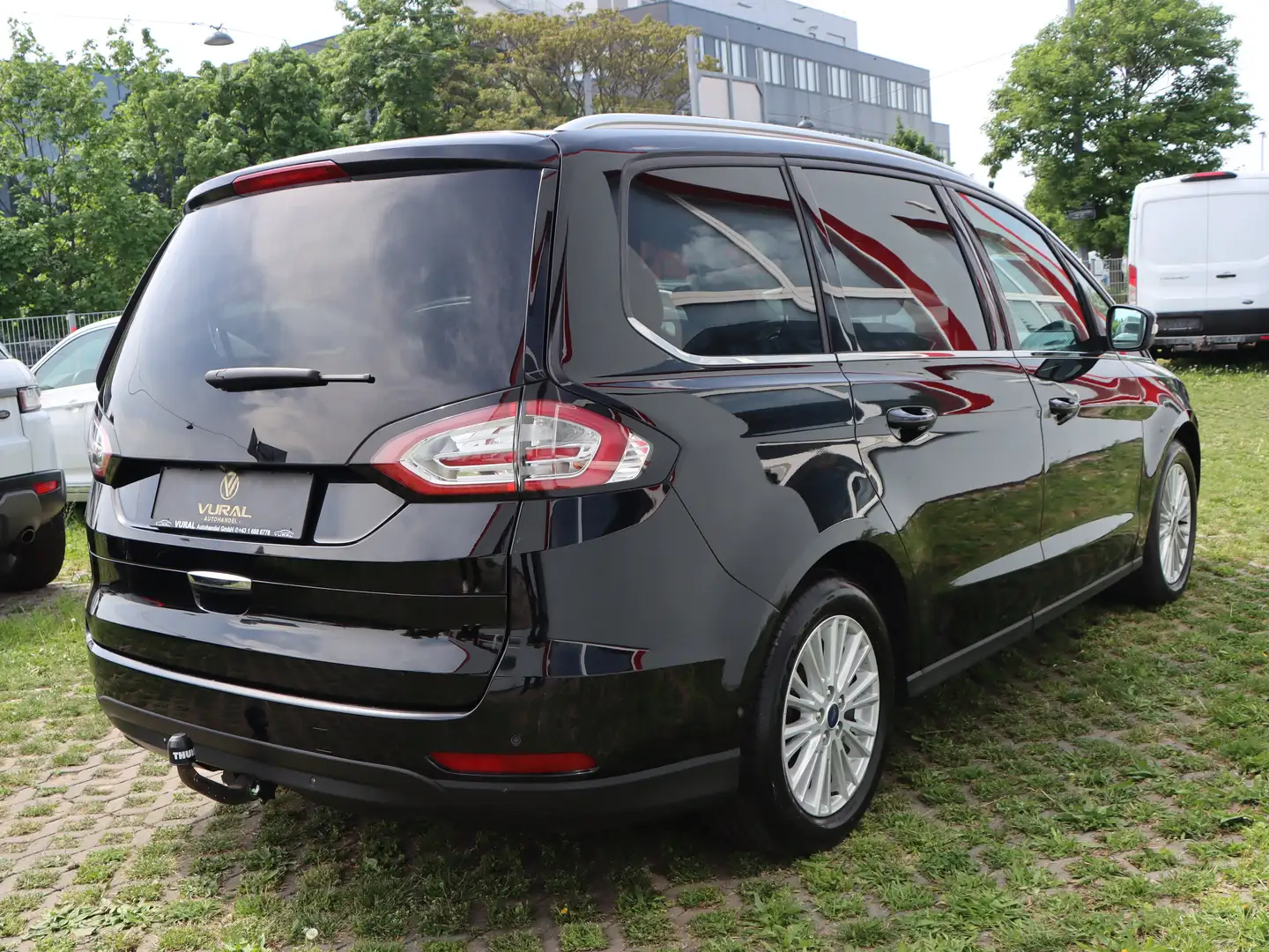 Vehicle image, number 5