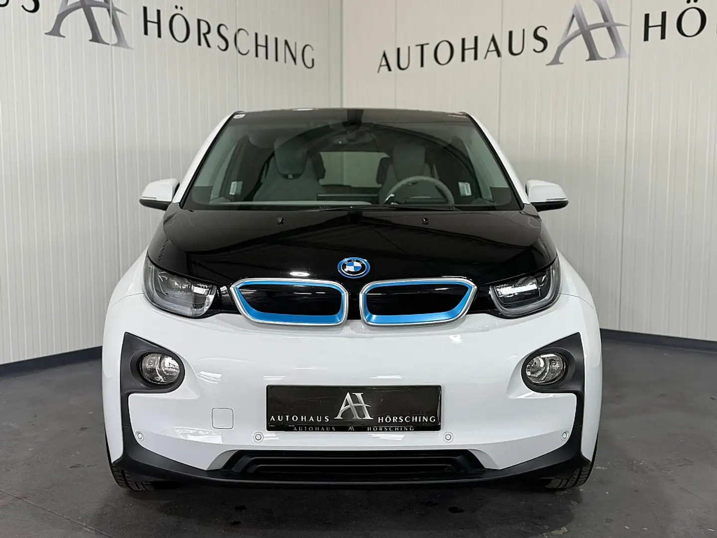 Vehicle image, number 2