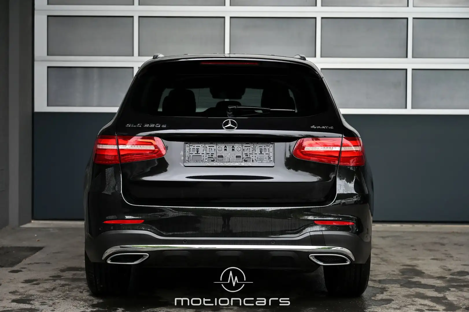Vehicle image, number 4