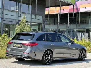 Vehicle image thumbnail, number 4