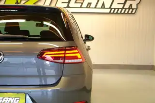 Vehicle image thumbnail, number 6