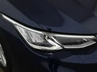 Vehicle image thumbnail, number 9