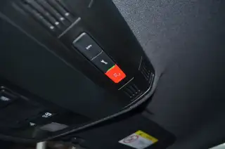 Vehicle image thumbnail, number 16